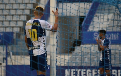 Édgar es lamenta d'una de les ocasions errades | Sendy Dihör